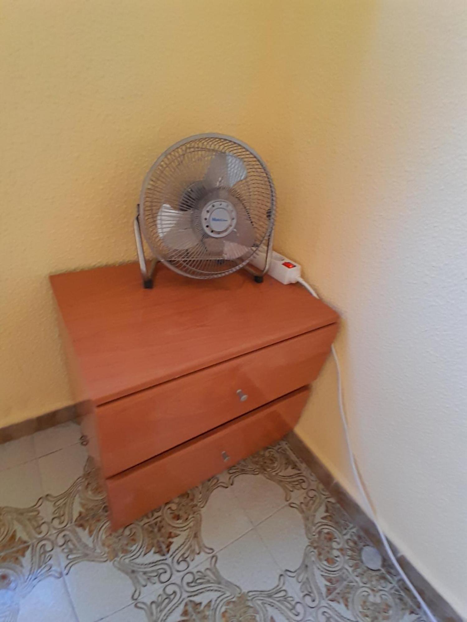 Gemuetliches Zimmer "Gold" Fuer 2 Personen Und Katzenliebhaber Valenza Esterno foto
